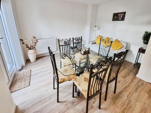 Photo 6- click for photo gallery